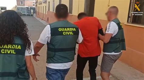 violacion roquetas de mar|Detenido acusado de violar a dos mujeres en Almería